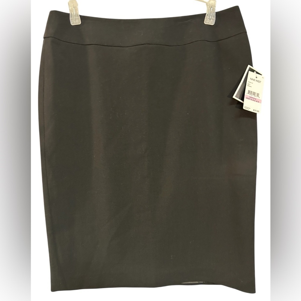 Nine West Classic Black Pencil Skirt, size 6, NWT